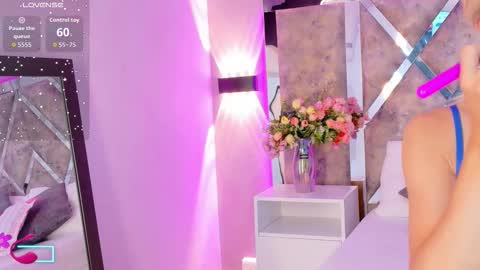 Maxi Rogers online show from 11/29/25, 11:02