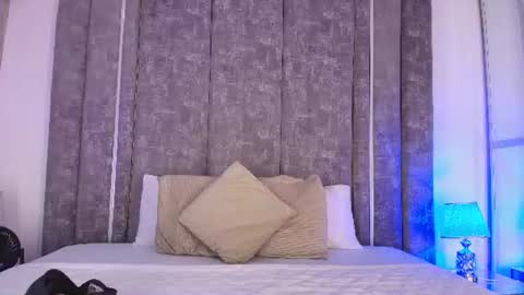 Maxi Rogers online show from 06/26/26, 11:58