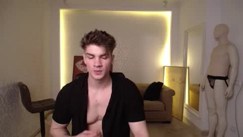 MaxKaiden online show from 02/14/25, 06:23