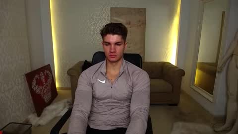 MaxKaiden online show from 10/01/25, 04:51