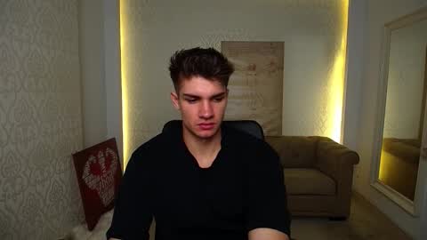 MaxKaiden online show from 10/02/25, 04:30