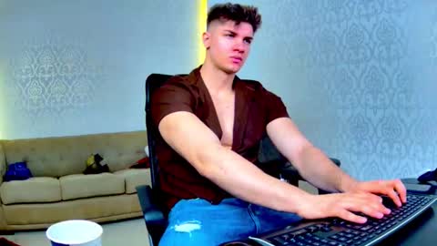 MaxKaiden online show from 03/02/26, 05:41