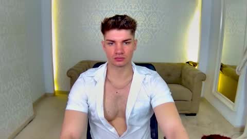 MaxKaiden online show from 04/15/26, 06:31