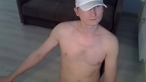 Snapshot of maxrelax90 chatting on 12/02/25, 07:09 maxrelax90 online show from 12/02/25, 07:09