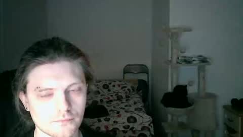 maxs_93 online show from 10/19/25, 04:40