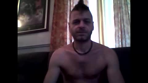 MaxTheWolf online show from 11/01/25, 07:05