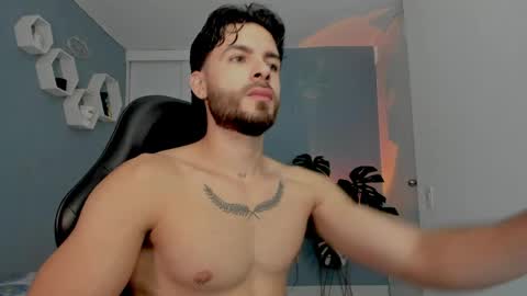 Maxi online show from 04/11/26, 02:27