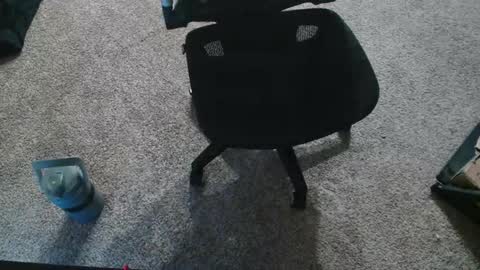 max online show from 12/19/25, 06:09