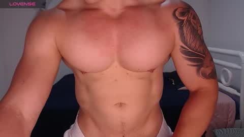 Max online show from 02/01/26, 01:48