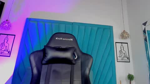 MAX online show from 01/31/25, 09:37