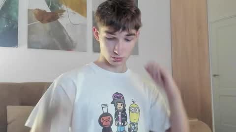 Snapshot of maxwellchik chatting on 09/12/25, 01:55 maxwellchik online show from 09/12/25, 01:55