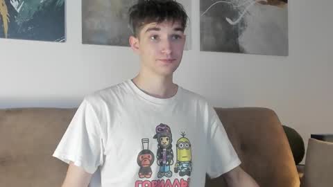 Snapshot of maxwellchik chatting on 09/13/25, 07:24 maxwellchik online show from 09/13/25, 07:24