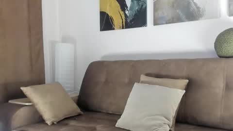 Snapshot of maxwellchik chatting on 09/21/25, 04:19 maxwellchik online show from 09/21/25, 04:19