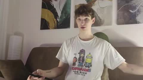 Snapshot of maxwellchik chatting on 10/28/25, 11:14 maxwellchik online show from 10/28/25, 11:14