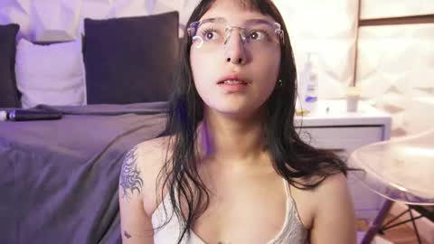 Snapshot of maxx_caprice chatting on 05/06/26, 11:04 gabby online show from 05/06/26, 11:04