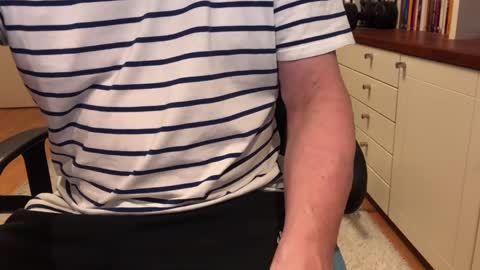 Max online show from 02/10/25, 06:31