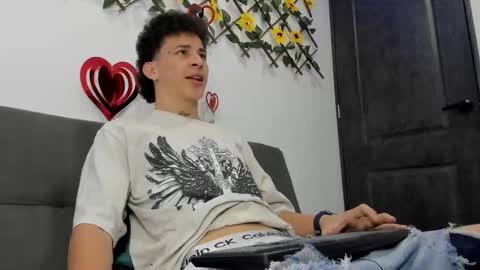 Max online show from 02/11/26, 03:00