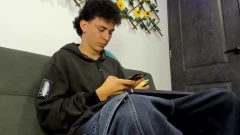 Max online show from 02/22/26, 02:24