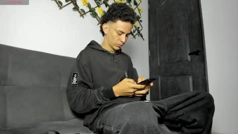 Max online show from 04/06/26, 02:09