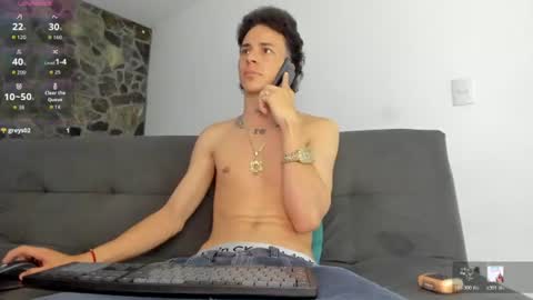 Snapshot of maxxx_bigcock chatting on 06/29/26, 03:35 Max online show from 06/29/26, 03:35