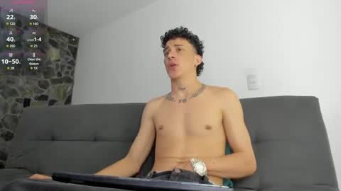 Snapshot of maxxx_bigcock chatting on 07/16/26, 02:50 Max online show from 07/16/26, 02:50
