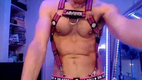 Maxxxbates online show from 10/19/25, 12:55