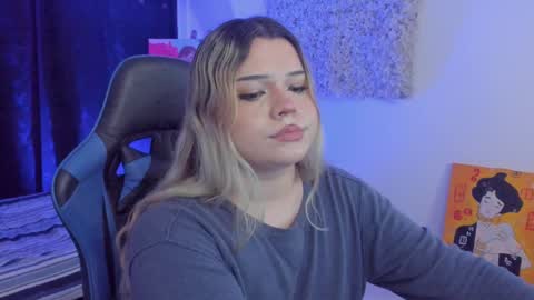 Maxine Minx online show from 12/07/24, 08:22