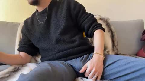 Snapshot of maxxxurbate chatting on 01/13/25, 10:14 MaxXxurbate online show from 01/13/25, 10:14