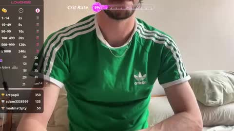 Snapshot of maxxxurbate chatting on 04/11/26, 10:19 MaxXxurbate online show from 04/11/26, 10:19