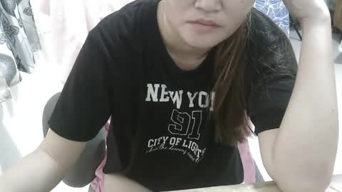 Snapshot of may171822 chatting on 07/10/26, 01:43 may online show from 07/10/26, 01:43