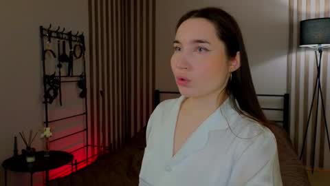 Snapshot of may_dani chatting on 03/12/25, 11:09 Dani and May online show from 03/12/25, 11:09