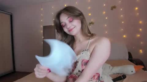 May Flower online show from 03/30/26, 10:38