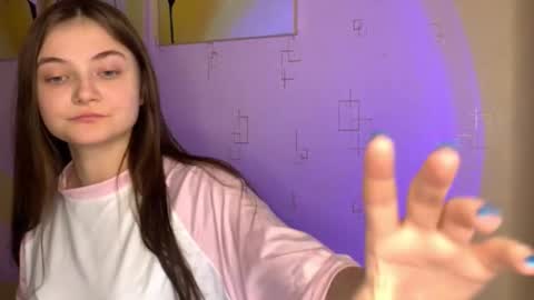 may online show from 10/22/25, 04:40