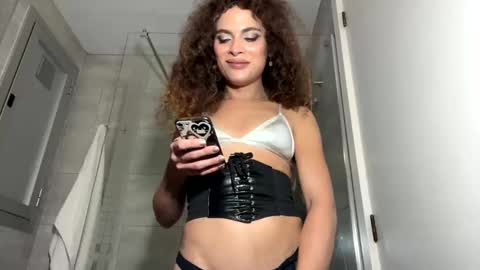 Maya transgirl online show from 10/10/25, 07:35