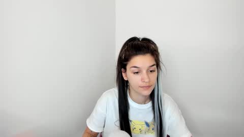 Maya online show from 01/12/26, 08:08