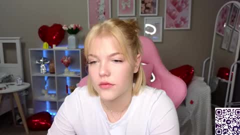 Maya online show from 02/15/25, 03:31