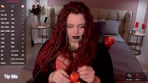 Maya Mils online show from 02/04/26, 01:44