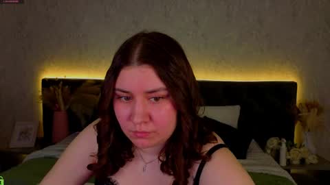 Snapshot of maya_raay chatting on 04/11/26, 01:10 Maya online show from 04/11/26, 01:10