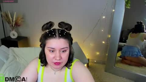 Snapshot of maya_raay chatting on 04/21/26, 01:07 Maya online show from 04/21/26, 01:07