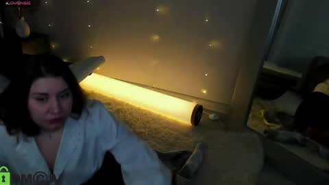 Snapshot of maya_raay chatting on 05/05/26, 01:35 Maya online show from 05/05/26, 01:35