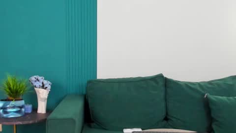 Maya online show from 02/26/25, 05:28