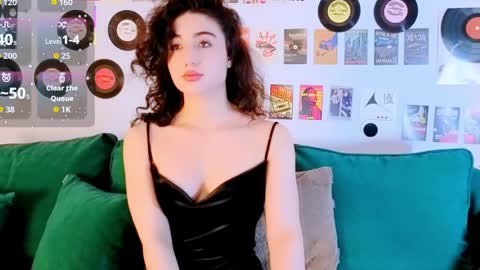 Snapshot of maya_rogerss chatting on 05/20/26, 03:07 Maya online show from 05/20/26, 03:07