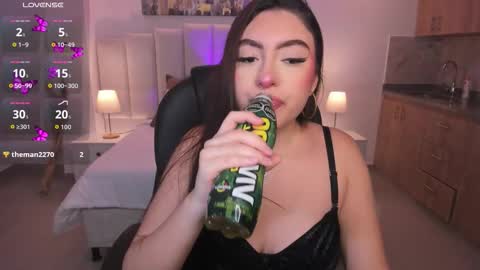 Maya vexx online show from 01/10/26, 09:05