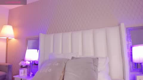 Maya online show from 02/26/25, 04:14