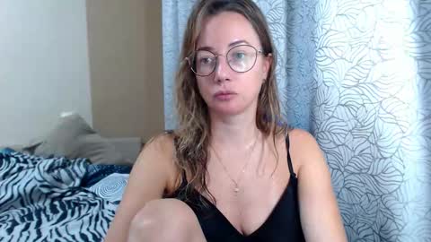 Maya online show from 11/04/25, 07:13