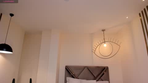 M A Y A    H O F F M A N online show from 01/13/26, 11:04