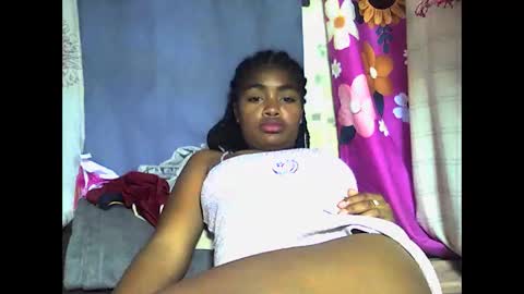 charlesia online show from 12/21/25, 10:33