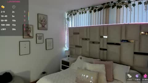 Snapshot of mayajhons chatting on 01/19/26, 12:20 Mayajhons online show from 01/19/26, 12:20