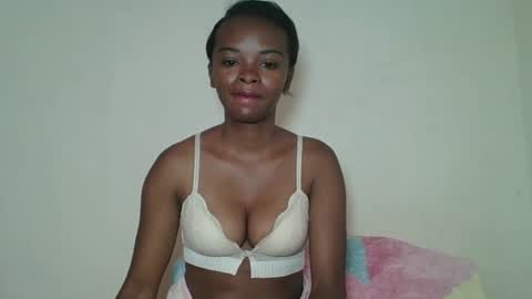 mayalabelle online show from 01/16/26, 03:54