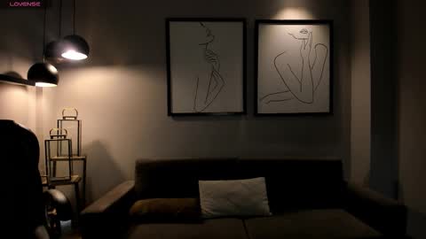 Maya online show from 12/20/25, 04:08